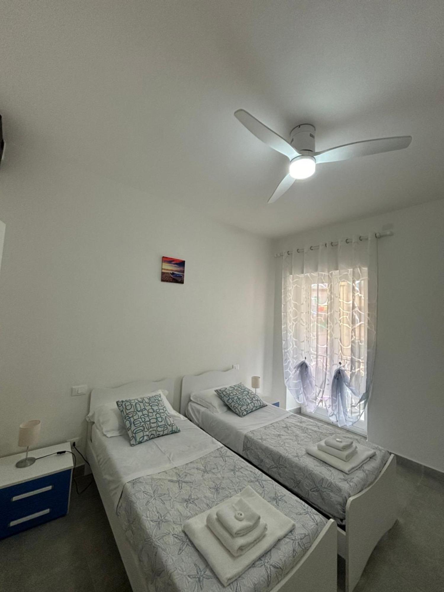 Casa Adriana Διαμέρισμα Ριοματζόρε Εξωτερικό φωτογραφία