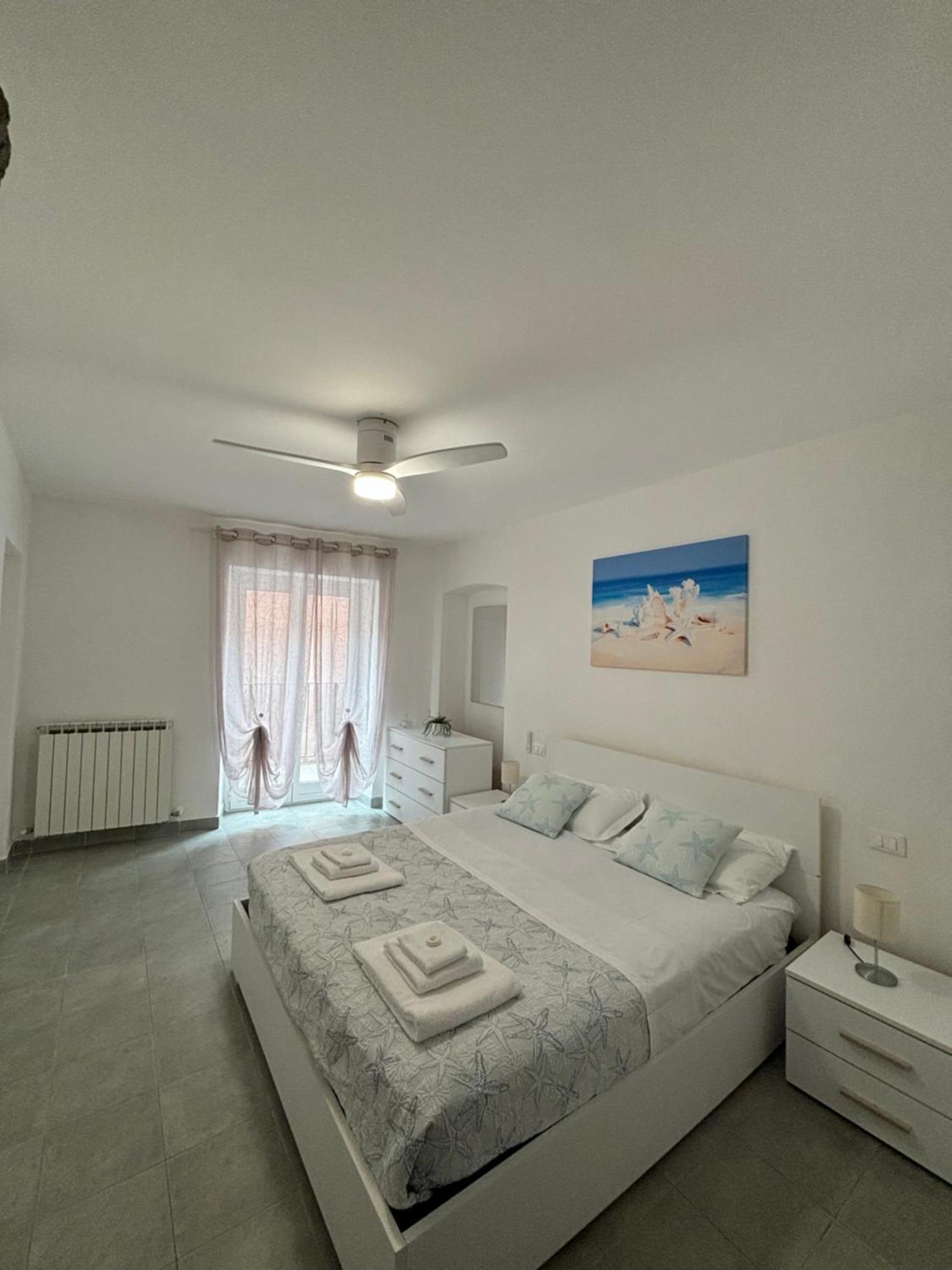 Casa Adriana Διαμέρισμα Ριοματζόρε Εξωτερικό φωτογραφία